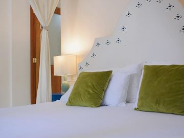 Propiedad estilo hacienda con 6 cabañas en venta en Tulum