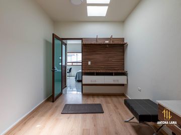 Casa en Venta en Lomas de San Alfonso con cuatro recámaras