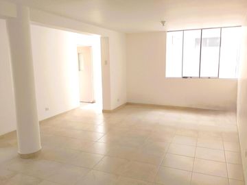 VENTA DEPARTAMENTO 133 M2 URB PANDO LIMA