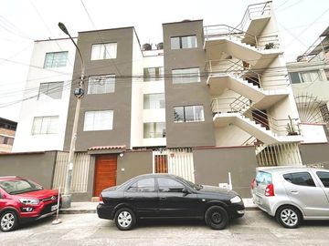 VENTA DEPARTAMENTO 133 M2 URB PANDO LIMA