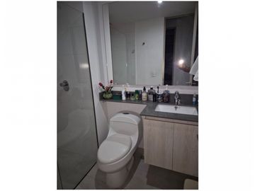 Apartamento para la venta en la Loma de los Bernal