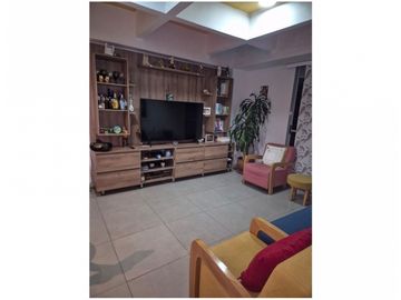 Apartamento para la venta en la Loma de los Bernal