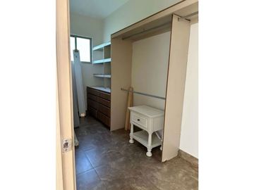 VENTA o ALQUILER CASA  EN CLAYTON 246 M2 PH EMBASSY GARDEN MLD