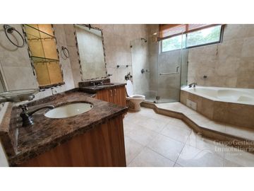 CASA EN CLAYTON EMBASSY GARDENS 300M2 DISPONIBLE EN JILIO JP