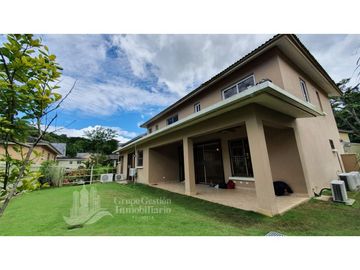 CASA EN CLAYTON EMBASSY GARDENS 300M2 DISPONIBLE EN JILIO JP