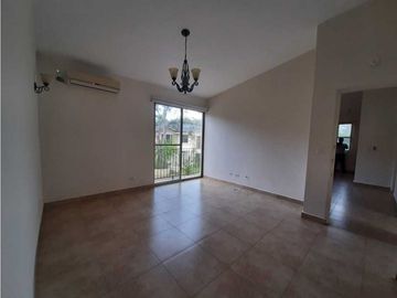 CASA EN CLAYTON EMBASSY GARDENS 300M2 DISPONIBLE EN JILIO JP