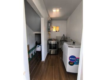 CERRO AZUL / 2000M / 2 NIVELES / 4 HABITACIONES / CAMPESTRE