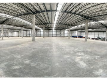 BODEGA EN VENTA O ALQUILER - ZONA UNO - TERMINAL INDUSTRIAL
