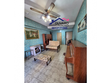 Se Vende  Dpto Centrico de 2 DOR.y Dep. de Servicio. c/baño