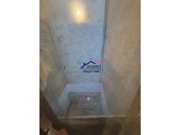 Se Vende  Dpto Centrico de 2 DOR.y Dep. de Servicio. c/baño