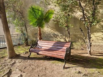 Grace Kelm Vende Depto impecable de 42 m2/ 1 dorm en suite C/bod en Santiago