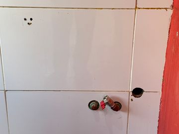 Departamento de 2 Ambientes  frente con ventanas  Apto profesional x Escalera