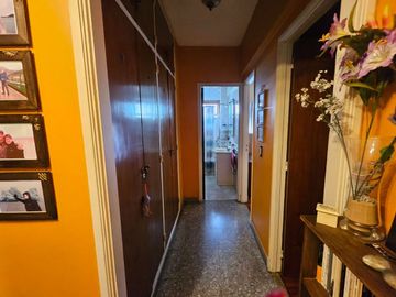 Venta depto frente 3 ambientes cochera Mataderos