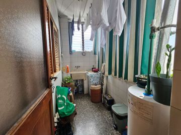 Venta depto frente 3 ambientes cochera Mataderos