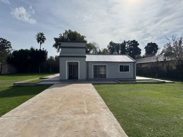 QUINTA A ESTRENAR EN VENTA LOTE 1600 LA REJA