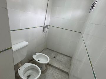QUINTA A ESTRENAR EN VENTA LOTE 1600 LA REJA