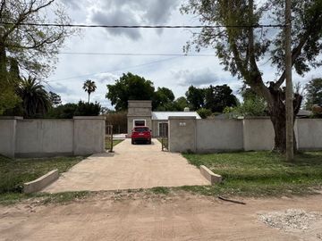 QUINTA A ESTRENAR EN VENTA LOTE 1600 LA REJA
