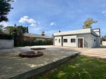 QUINTA A ESTRENAR EN VENTA LOTE 1600 LA REJA