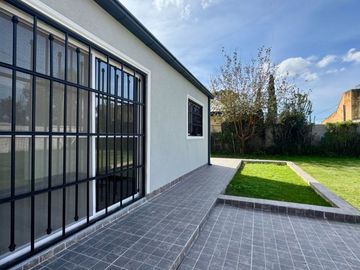 QUINTA A ESTRENAR EN VENTA LOTE 1600 LA REJA