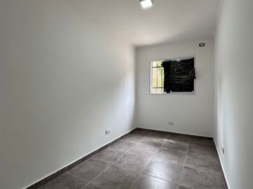 QUINTA A ESTRENAR EN VENTA LOTE 1600 LA REJA