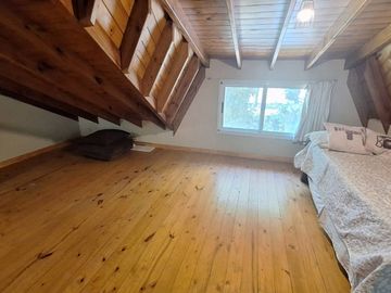 VENTA CASA 4 AMBIENTES COUNTRY BANCO PROVINCIA