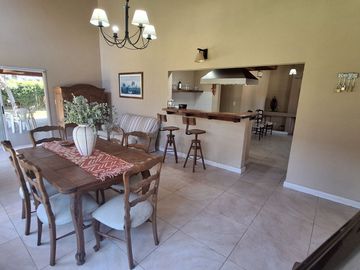 VENTA CASA 4 AMBIENTES COUNTRY BANCO PROVINCIA