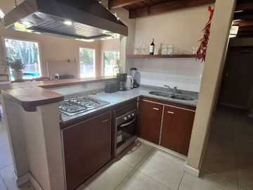 VENTA CASA 4 AMBIENTES COUNTRY BANCO PROVINCIA