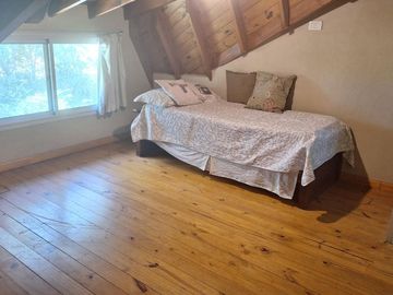 VENTA CASA 4 AMBIENTES COUNTRY BANCO PROVINCIA