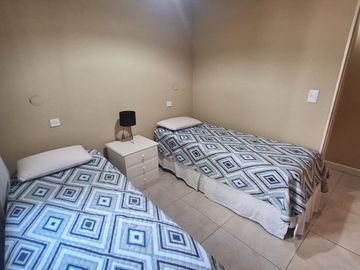 VENTA CASA 4 AMBIENTES COUNTRY BANCO PROVINCIA