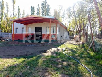 CASA 3 DORMITORIOS EN VENTA B° LAS BRISAS PLOTTIER