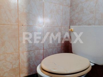 CASA 3 DORMITORIOS EN VENTA B° LAS BRISAS PLOTTIER
