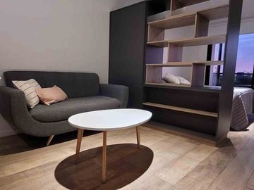Venta monoambiente moderno amoblado