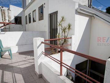 PH EN VENTA, 4 DORMITORIOS CALLE 55 ENTRE 4 Y 5
