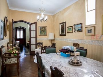 PH EN VENTA, 4 DORMITORIOS CALLE 55 ENTRE 4 Y 5