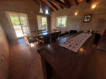 VENTA CASA QUINTA EN EL QUEBRACHAL, CORDOBA CAP.