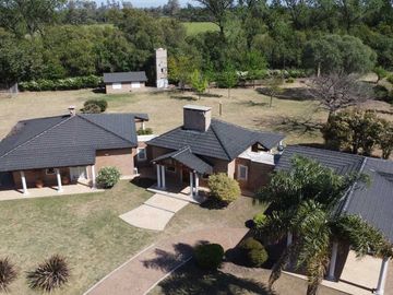 VENTA CASA QUINTA EN EL QUEBRACHAL, CORDOBA CAP.