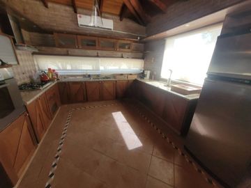 VENTA CASA QUINTA EN EL QUEBRACHAL, CORDOBA CAP.