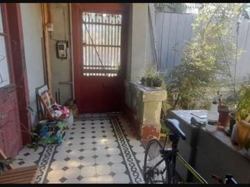 Casa en Venta en Con esquina nor-oeste de Calle Victoria