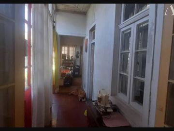 Casa en Venta en Con esquina nor-oeste de Calle Victoria