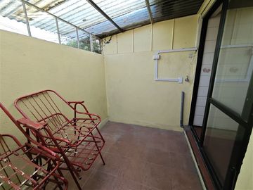 Casa en Venta en Preciosa casa en pasaje cerrado Av Macul / Los Plátanos Próxima Estación De Metro