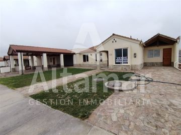 Casa en Venta en Serena Golf