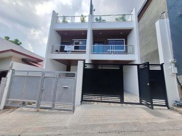 With Roof Deck Duplex House and lot for Sale in Cupang Antipolo Rizal