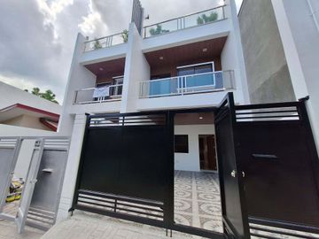 With Roof Deck Duplex House and lot for Sale in Cupang Antipolo Rizal