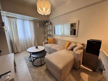 Avida Towers Turf BGC 1BR Fully Furnished Condo For Rent