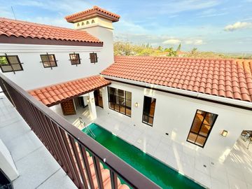 Elegant European Designed House and Lot for Sale in Tagaytay, Highlands