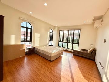 Elegant European Designed House and Lot for Sale in Tagaytay, Highlands