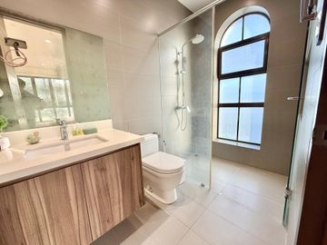 Elegant European Designed House and Lot for Sale in Tagaytay, Highlands