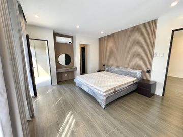 Prime 4-Bedroom House and Lot for Sale in South Forbes, Silang, Cavite