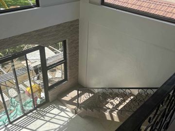 Portofino Heights-House & Lot 4BR for sale in Las Piñas