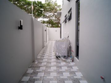 FOR SALE: Elegant 4-Bedroom Home in The Orchard Golf and Country Club, Dasmariñas